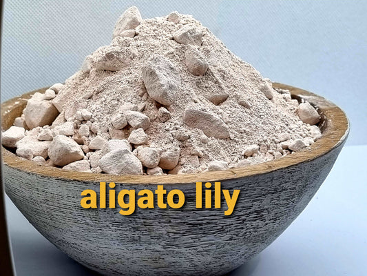 Smoked  Pimba Clay Powder/pebbles from Suriname