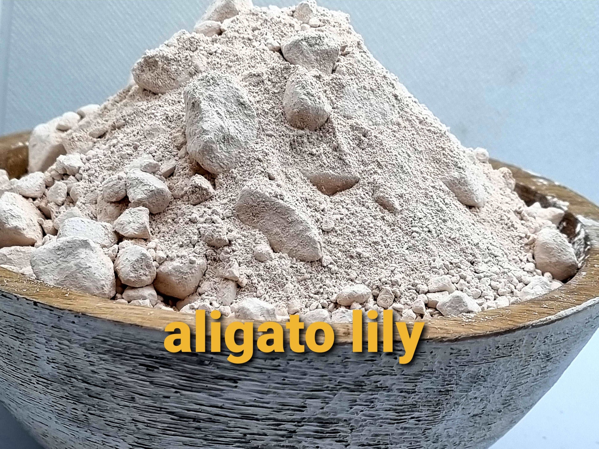 Smoked  Pimba Clay Powder/pebbles from Suriname